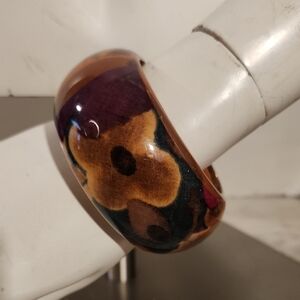 Vintage | Chunky Floral Material Clear Acrylic Overlay Bangle Bracelet